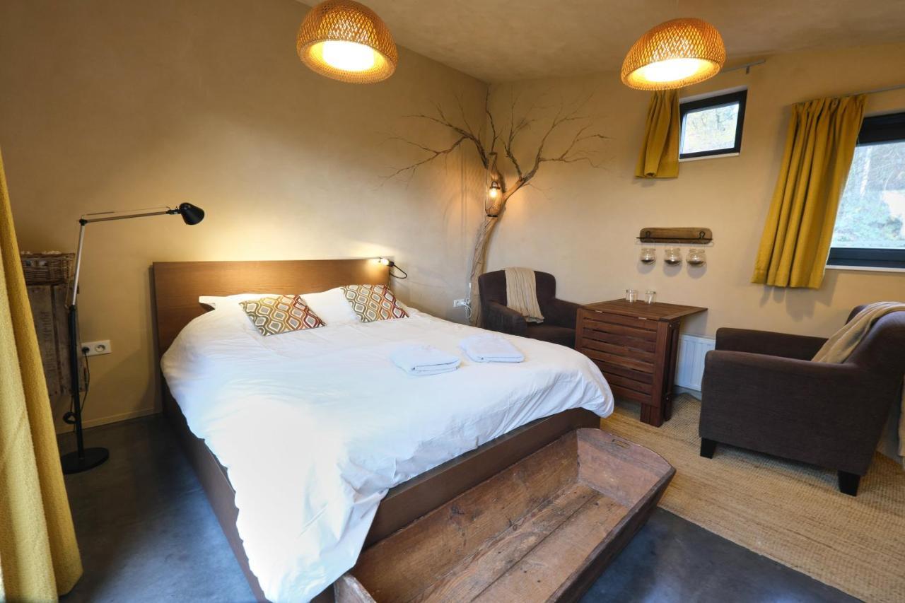 Maison d'Hôtes Cerf'titude Érezée Extérieur photo