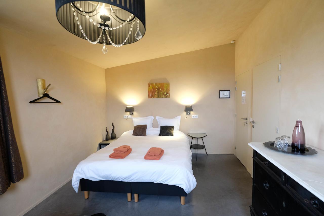 Maison d'Hôtes Cerf'titude Érezée Extérieur photo